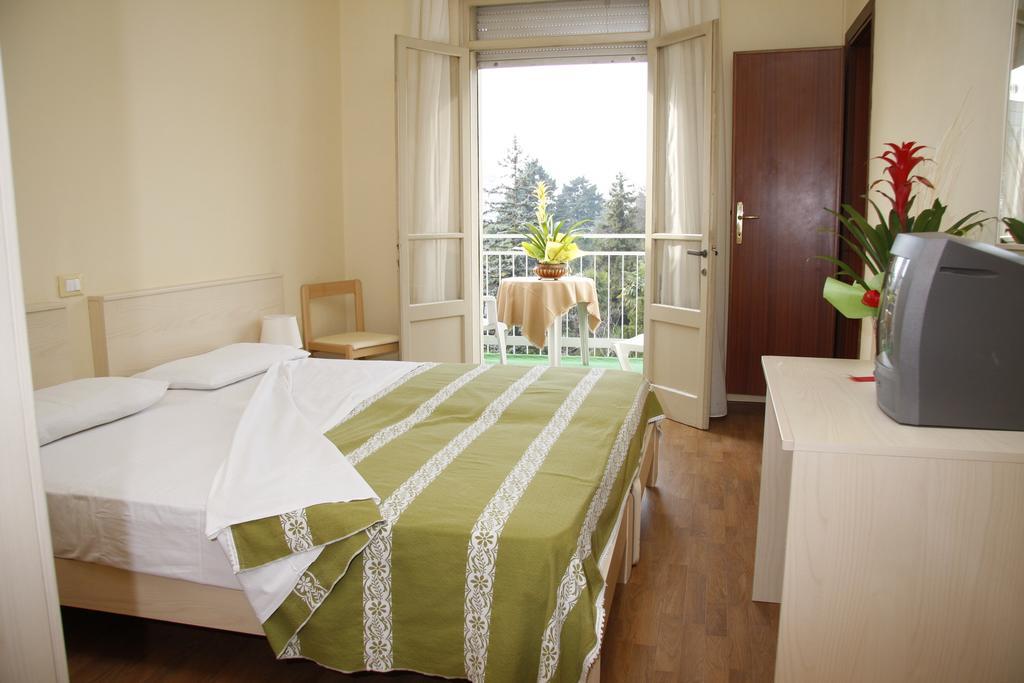 Hotel B&B Risorta أبانو تيرمي المظهر الخارجي الصورة